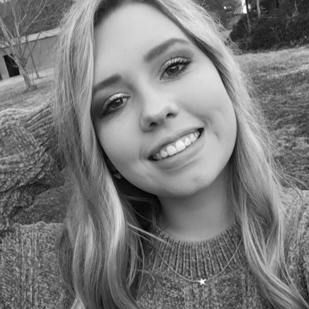 Meet your Posher, Chelsey